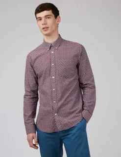 Signature Long-Sleeve Gingham Shirt - Claret