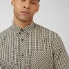 Signature Long-Sleeve Gingham Shirt - Black