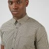 Signature Short-Sleeve Gingham Shirt - Black
