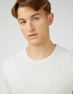 Signature Knit Crewneck - Ivory -clothing Shop 0063370 015 E eck3sj