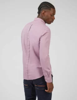 Signature Organic Long-Sleeve Oxford Shirt - Grape 9 Signature Organic Long-Sleeve Oxford Shirt - Grape -clothing Shop 0065094 089 C scaled