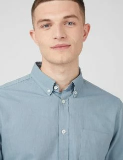 clothing Shop -clothing Shop 0065094 119 E NOTAB