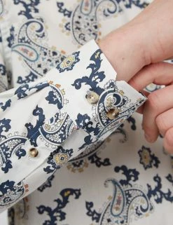 Large Paisley Print Long-Sleeve Shirt - Snow White -clothing Shop 0066687 002 G scaled