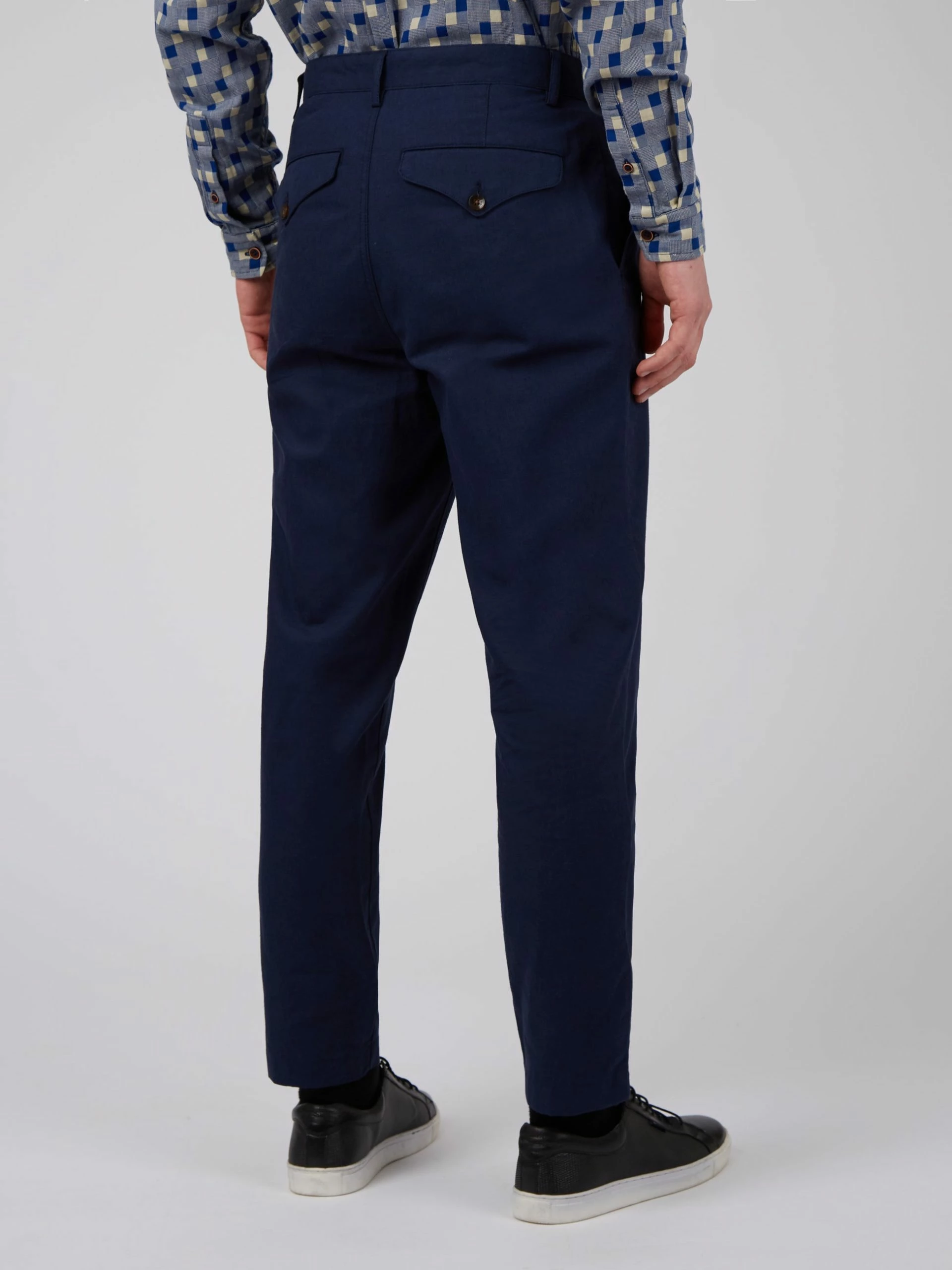 Linen Blend Slim Taper Trouser - Marine 3 Linen Blend Slim Taper Trouser - Marine - Image 3