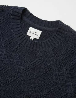Chunky Cable-Knit Crewneck Sweater - Navy