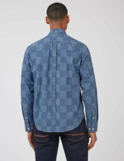 Chambray Patchwork Geo Print Long-Sleeve Shirt 11 Chambray Patchwork Geo Print Long-Sleeve Shirt -clothing Shop 0068069 035 B
