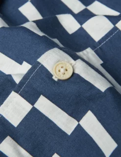 Large Geo Print Short-Sleeve Shirt -clothing Shop 0068073 026DARKBLUE FL 2850 1 scaled