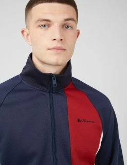 Signature Colorblock Track Jacket 12 Signature Colorblock Track Jacket -clothing Shop 0070774 025 E raqabs