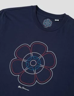 Signature 60th Anniversary Graphic Tee -clothing Shop 0071366 035 F qm0ojy