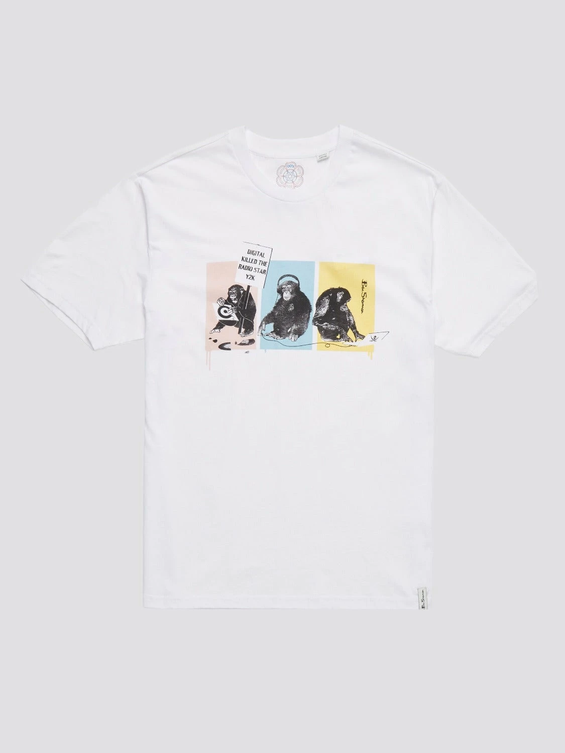 Signature 2000s Graphic Tee 5 Signature 2000s Graphic Tee - Image 5