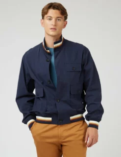 Signature Utility Bomber Jacket -clothing Shop 0072811 025 A nuutgr