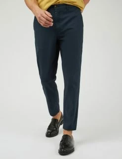 Signature Slim Taper Linen Trousers - Midnight