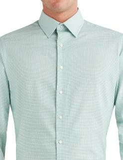 Unsolid Dobby Slim Fit Dress Shirt - Green