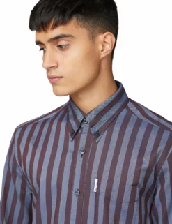 Long-Sleeve Archive Candy Stripe Oxford Shirt - Chestnut -clothing Shop 55929 124 long sleeve archive candy stripe oxford shirt chestnut closeup