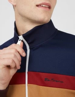 Colorblock Tricot Zip-Through Jacket - Bordeaux -clothing Shop 65566c 545 colorblock tricot zip through jacket bordeaux closeup