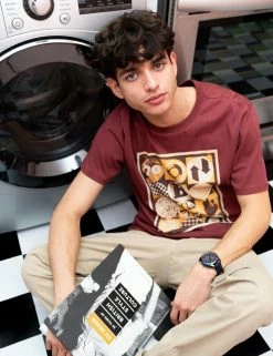 Signature 1970s Graphic Tee