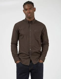 Signature Long-Sleeve Gingham Shirt - Cocoa