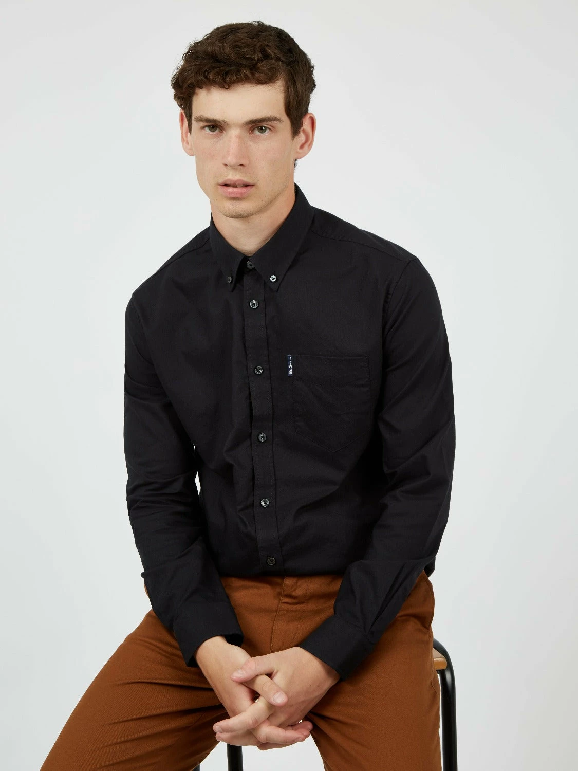 Signature Organic Long-Sleeve Oxford Shirt - Barely Black 5 Signature Organic Long-Sleeve Oxford Shirt - Barely Black - Image 5