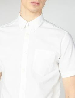 Signature Short-Sleeve Oxford Shirt - White -clothing Shop BS 0065095 010 C NOTAB