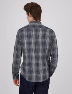 Long-Sleeve Gradient Check Shirt - Ivory -clothing Shop BS 0065392 015 C