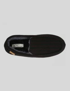 Aman Men's Stripe Moccasin Slipper - Red/Charcoal -clothing Shop F5 SL358 BS CharcoalRed 1 1000x1400 7e597aca d9bc 4f73 9a53 f0ff2335bcb2