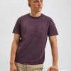 Garment Dye Beatnik Short-Sleeve T-Shirt - Merlot