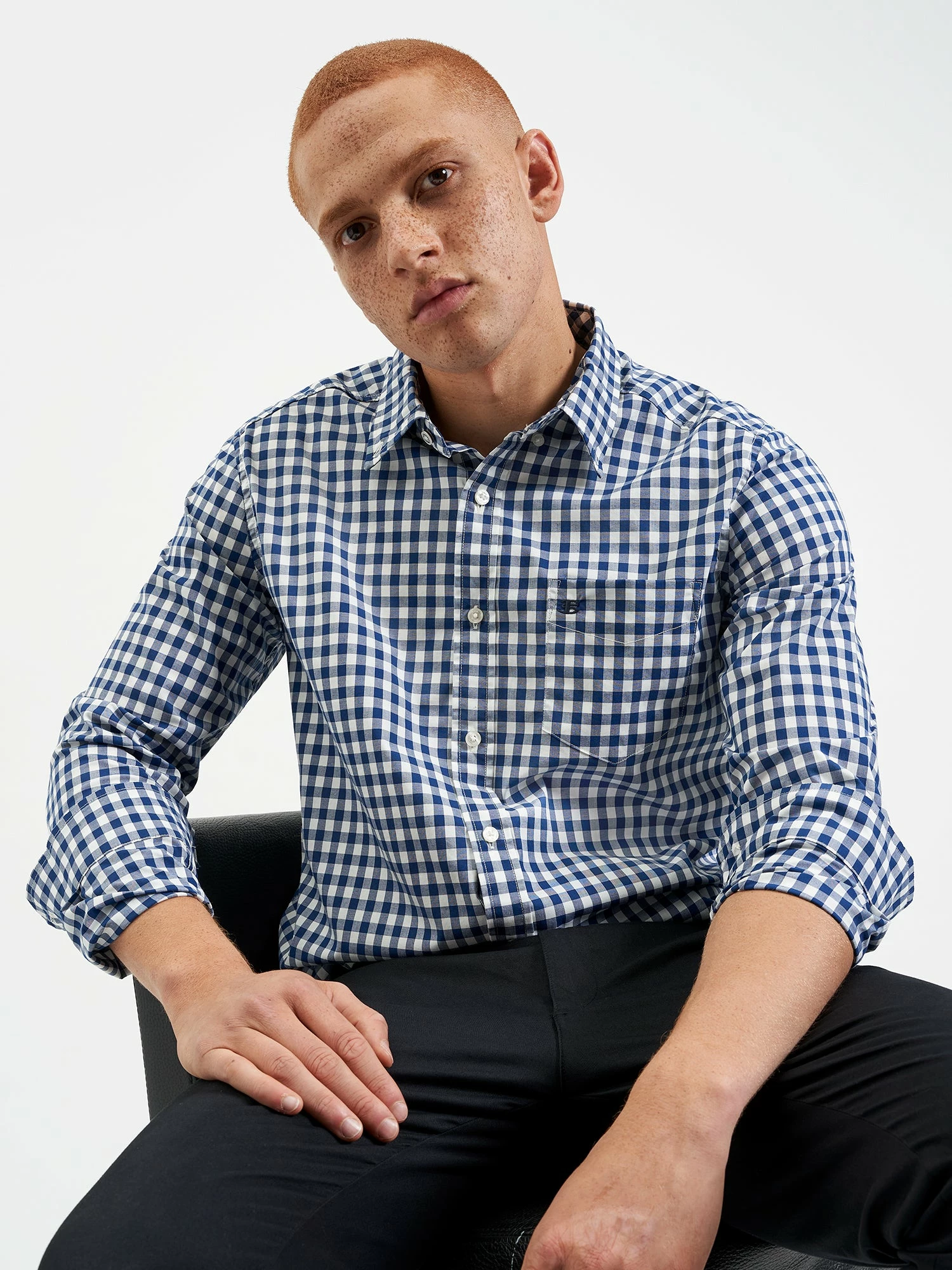 House Poplin Gingham Shirt - Navy 2 House Poplin Gingham Shirt - Navy - Image 2