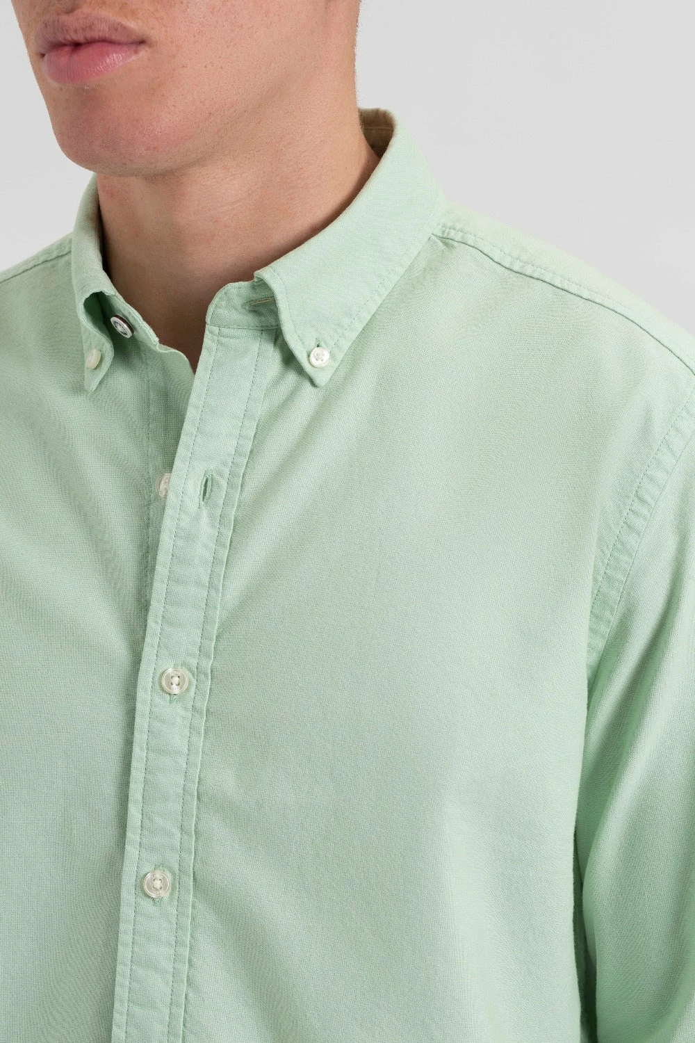 St. Ives Resort Oxford Garment Dye Organic Shirt - Pistachio 3 St. Ives Resort Oxford Garment Dye Organic Shirt - Pistachio - Image 3