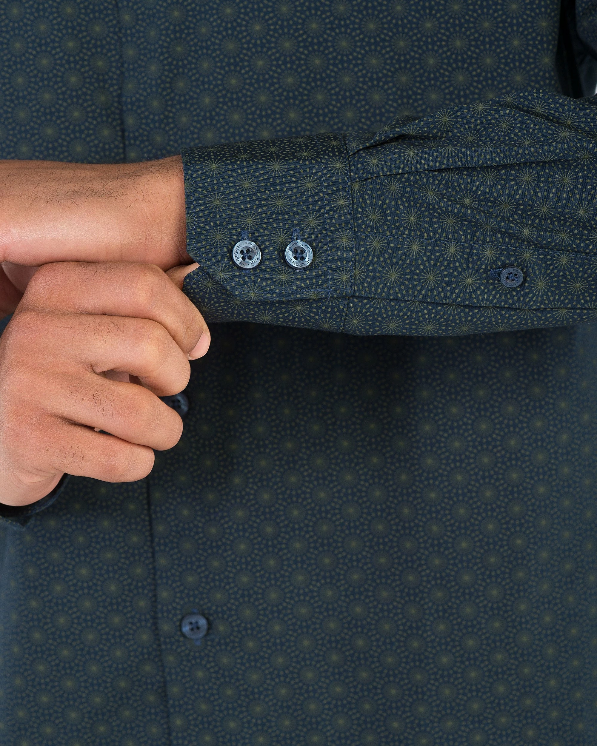 Long-Sleeve Target Floral Print Shirt - Navy 5 Long-Sleeve Target Floral Print Shirt - Navy - Image 5