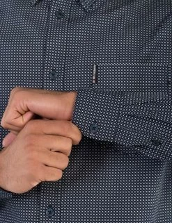 Long-Sleeve Sketch Micro Print Shirt - Navy -clothing Shop ma18f50807 12.sleeve detail